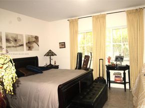 2508 Centergate Dr 103, Miramar FL 33025