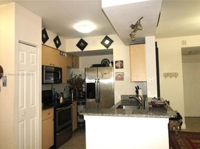 2508 Centergate Dr 103, Miramar FL 33025