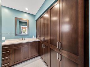 470 Paradise Isle Blvd 310, Hallandale Beach FL 33009