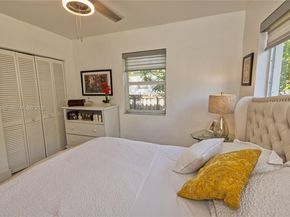 795 NE 146th St, North Miami FL 33161