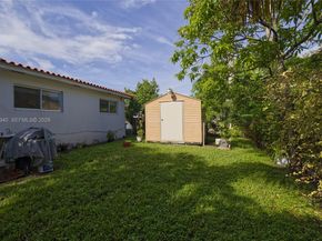 795 NE 146th St, North Miami FL 33161