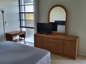 3401 N Country Club Dr 402, Aventura FL 33180