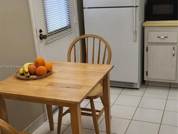 3401 N Country Club Dr 402, Aventura FL 33180