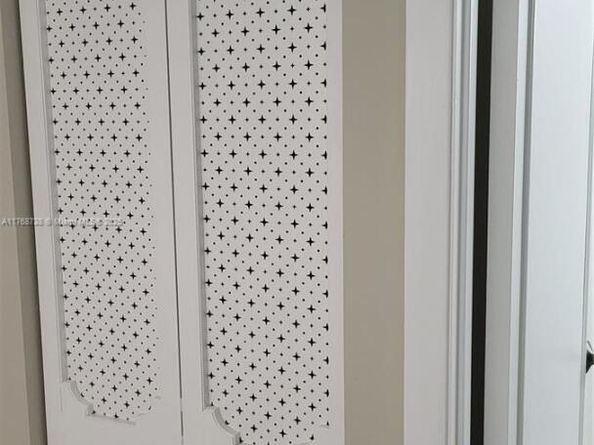 3401 N Country Club Dr 402, Aventura FL 33180