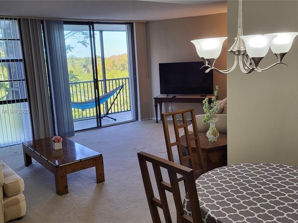 3401 N Country Club Dr 402, Aventura FL 33180