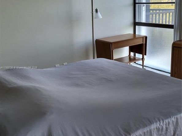 3401 N Country Club Dr 402, Aventura FL 33180