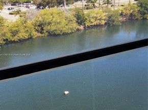 3401 N Country Club Dr 402, Aventura FL 33180