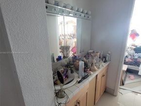 7135 Collins Ave 1035, Miami Beach FL 33141