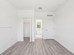 22451 SW 125 Ave, Miami FL 33170