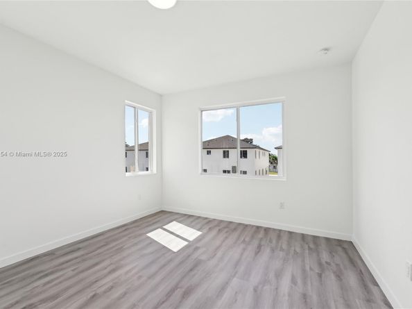 22451 SW 125 Ave, Miami FL 33170