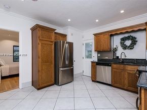 138-140 NE 13th Ave, Pompano Beach FL 33060