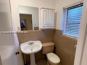 138-140 NE 13th Ave, Pompano Beach FL 33060