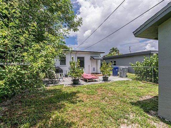 138-140 NE 13th Ave, Pompano Beach FL 33060