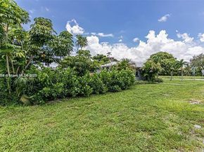 138-140 NE 13th Ave, Pompano Beach FL 33060