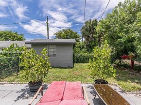 138-140 NE 13th Ave, Pompano Beach FL 33060