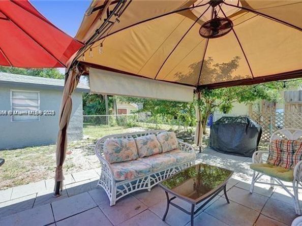 138-140 NE 13th Ave, Pompano Beach FL 33060