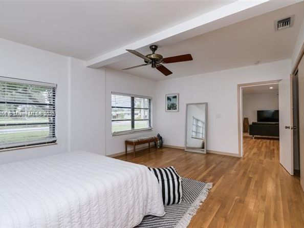 138-140 NE 13th Ave, Pompano Beach FL 33060