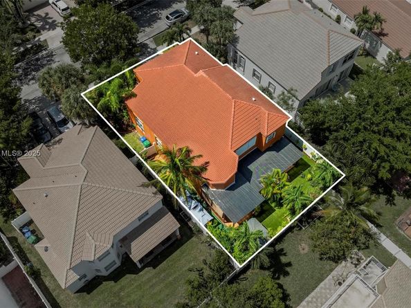 4957 SW 162nd Ave, Miramar FL 33027
