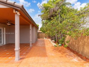 11319 SW 73rd Ln, Miami FL 33173