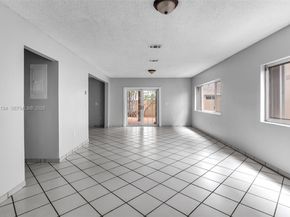 11319 SW 73rd Ln, Miami FL 33173