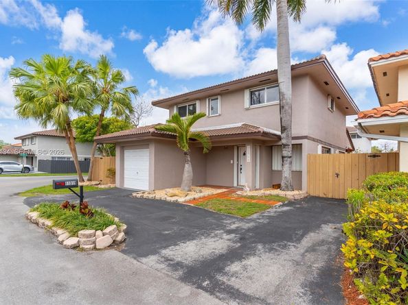 11319 SW 73rd Ln, Miami FL 33173