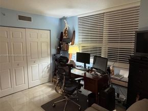 3232 SW 22nd Ter 801, Miami FL 33145