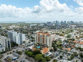 3232 SW 22nd Ter 708, Miami FL 33145