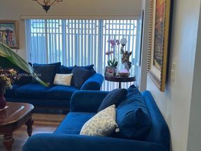 4911 SW 142nd Pl, Miami FL 33175