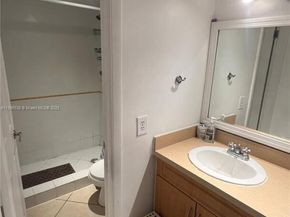 1801 S Treasure Dr 415, North Bay Village FL 33141