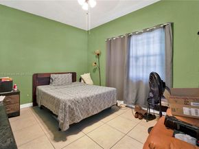 130 NW 85th St, Miami FL 33150