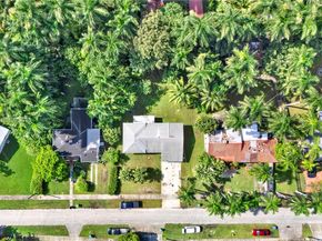 130 NW 85th St, Miami FL 33150