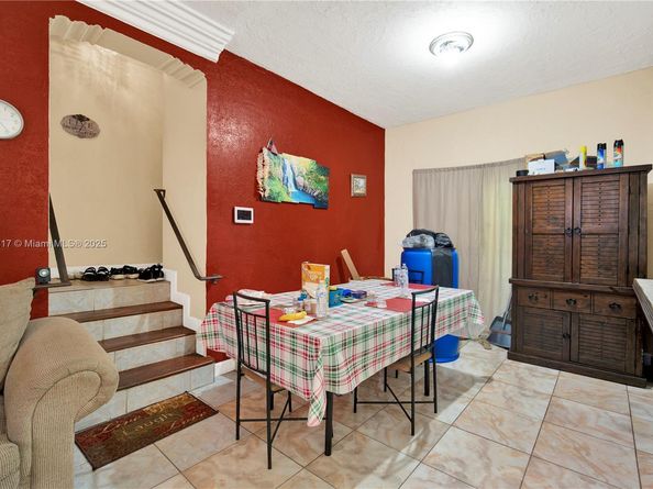 130 NW 85th St, Miami FL 33150