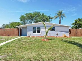 5621 SW 38th Ct, Davie FL 33314