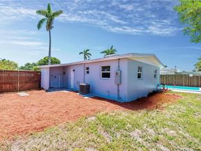5621 SW 38th Ct, Davie FL 33314