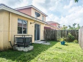 4 SW 15th Rd 4, Homestead FL 33030