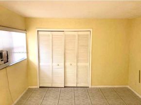 6771 Freedom St, Hollywood FL 33024