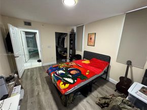 620 SW 111th Ave 107, Pembroke Pines FL 33025