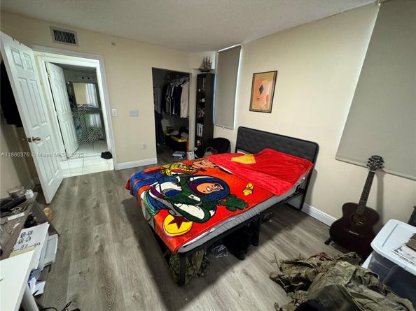620 SW 111th Ave 107, Pembroke Pines FL 33025