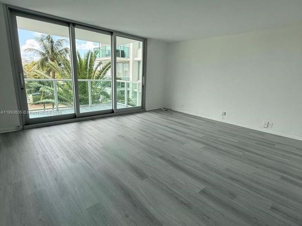 1000 West Ave 306, Miami Beach FL 33139