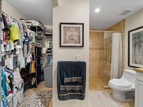 200 Diplomat Pkwy 732, Hallandale Beach FL 33009