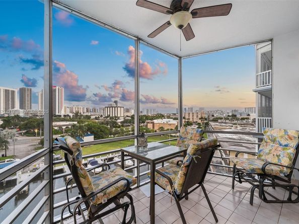 200 Diplomat Pkwy 732, Hallandale Beach FL 33009