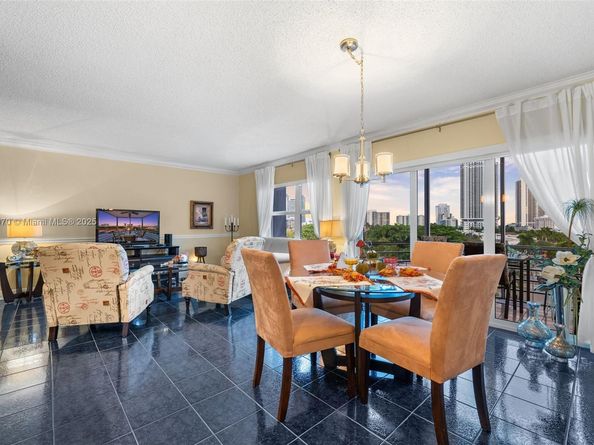 200 Diplomat Pkwy 732, Hallandale Beach FL 33009