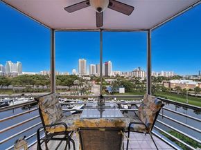 200 Diplomat Pkwy 732, Hallandale Beach FL 33009