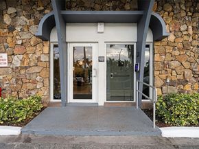 200 Diplomat Pkwy 732, Hallandale Beach FL 33009