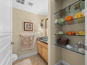 200 Diplomat Pkwy 732, Hallandale Beach FL 33009