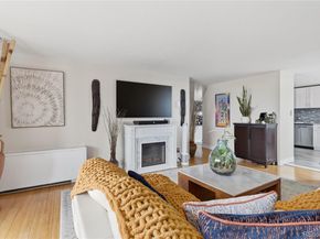 1155 N Ash Street 806, Denver CO 80220
