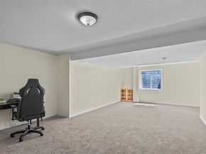 1108 Chokecherry Lane, Longmont CO 80503
