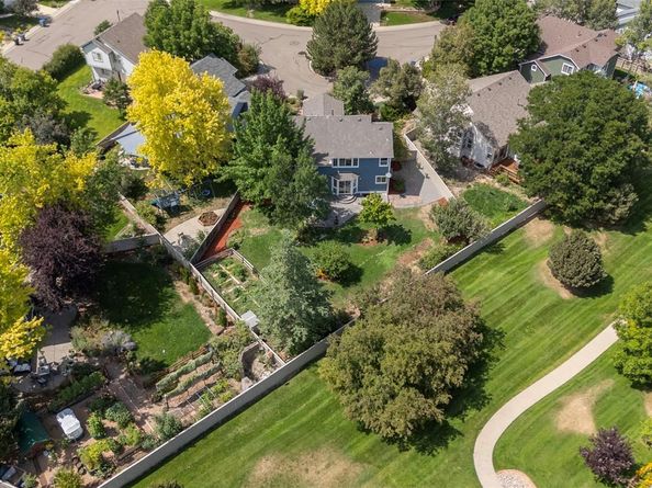 1108 Chokecherry Lane, Longmont CO 80503