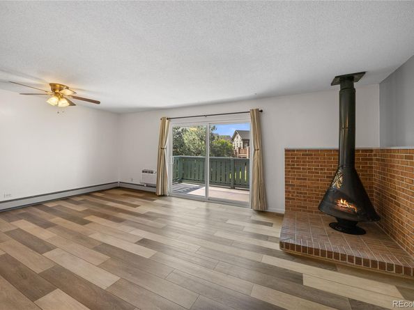 2150 S Vaughn Way 302D, Aurora CO 80014