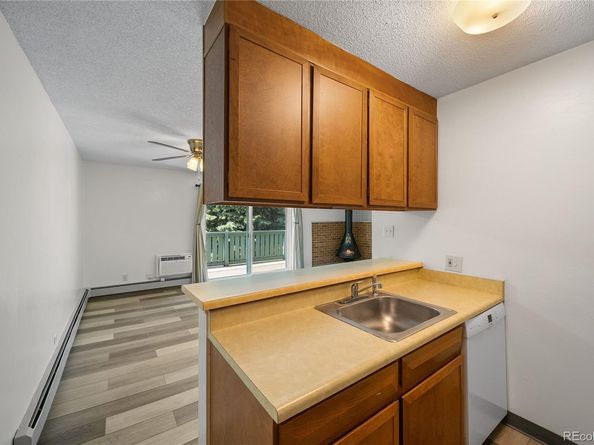 2150 S Vaughn Way 302D, Aurora CO 80014